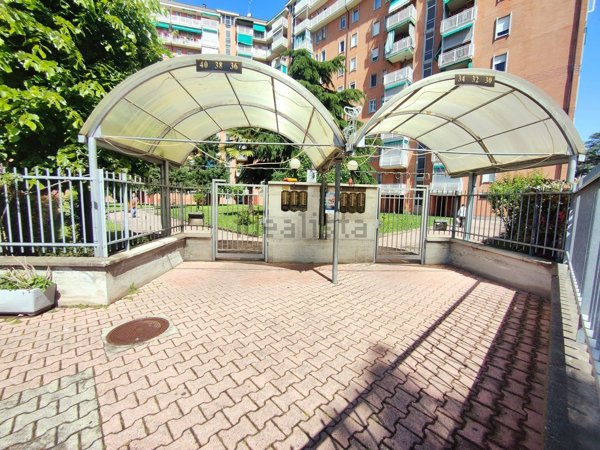 appartamento in vendita a Torino in zona Mirafiori Nord