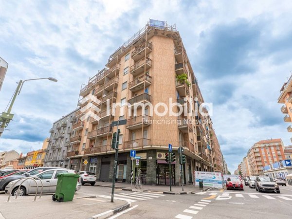 appartamento in vendita a Torino in zona Santa Rita