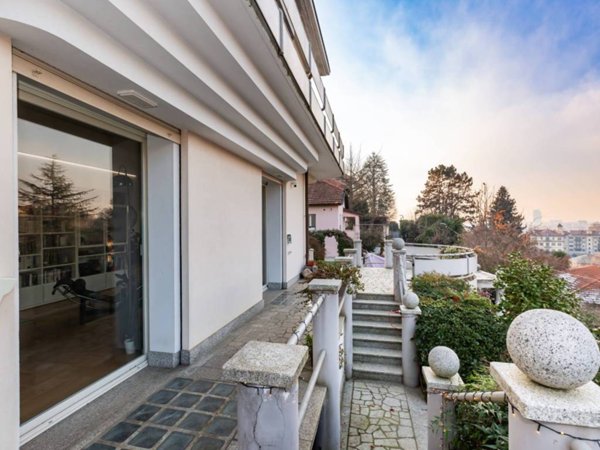 casa indipendente in vendita a Torino in zona Gran Madre