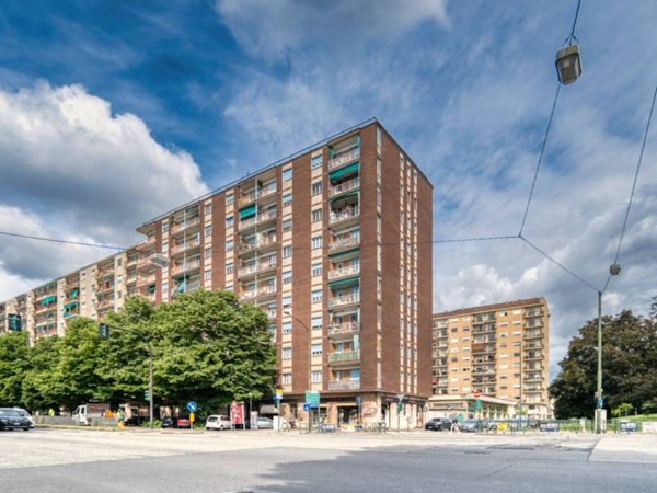 appartamento in vendita a Torino in zona Mirafiori Nord