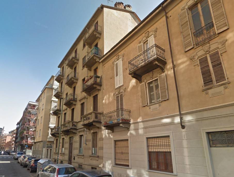 appartamento in vendita a Torino in zona Cenisia