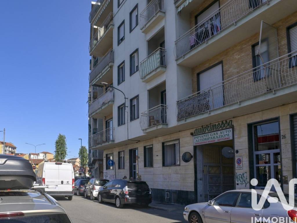 appartamento in vendita a Torino in zona Borgata Vittoria