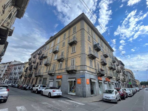 appartamento in vendita a Torino in zona Cenisia