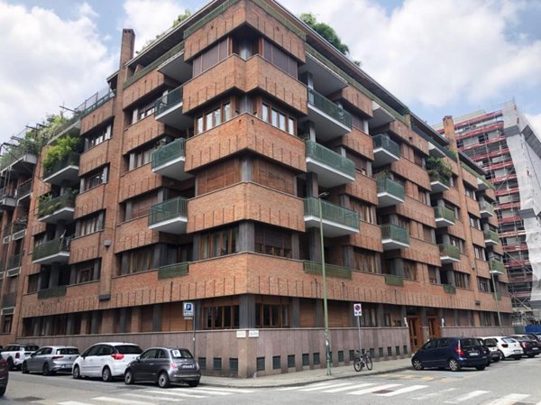 appartamento in vendita a Torino in zona Crocetta