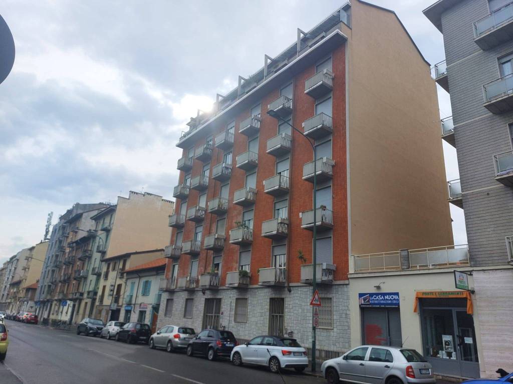 appartamento in vendita a Torino in zona Parella