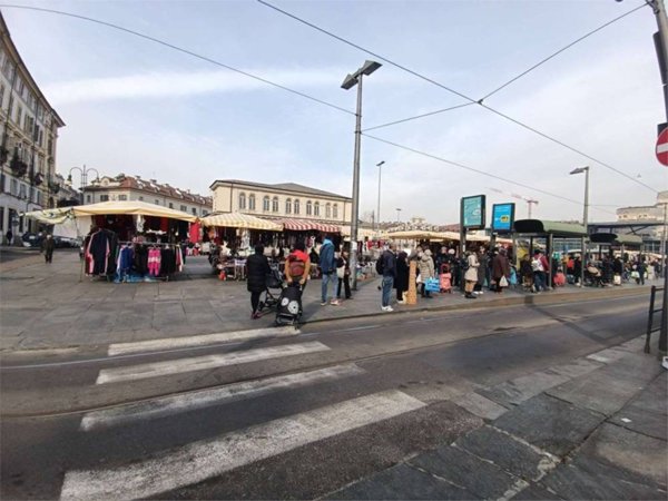 negozio in vendita a Torino in zona Centro Storico