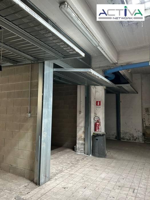 locale commerciale in vendita a Torino in zona Borgo San Paolo
