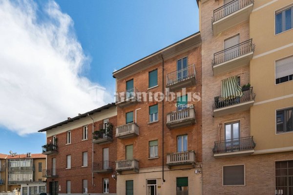 appartamento in vendita a Torino in zona Parella