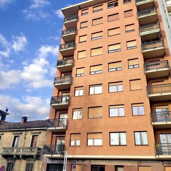 appartamento in vendita a Torino in zona Cit Turin