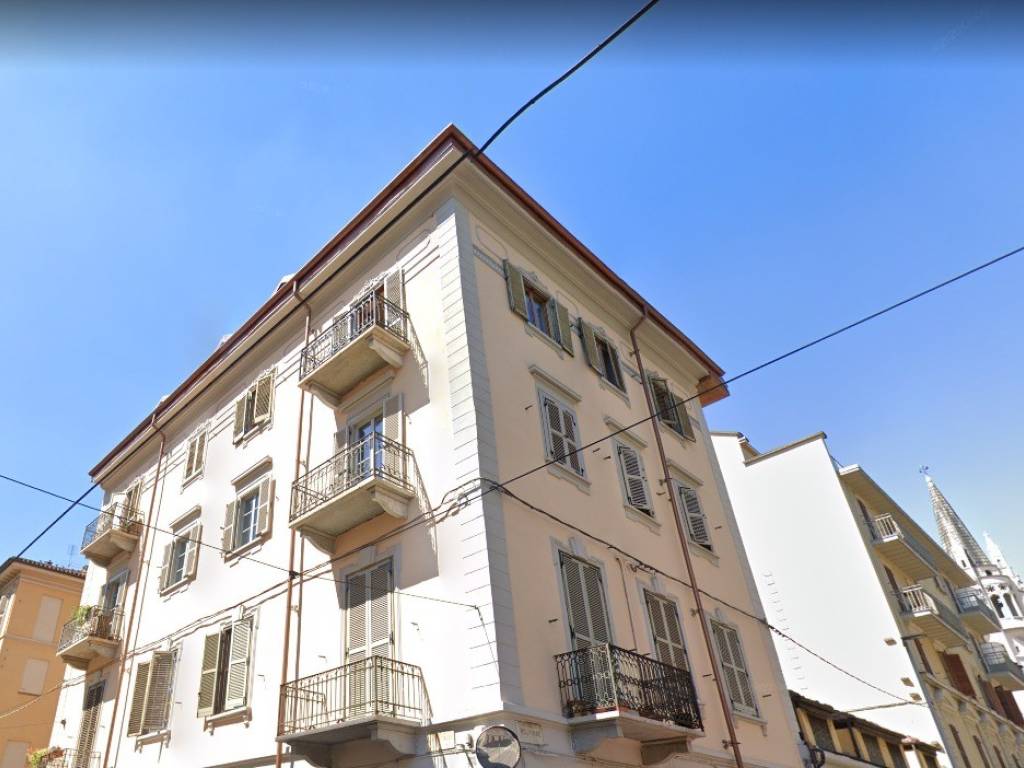 appartamento in vendita a Torino in zona San Salvario
