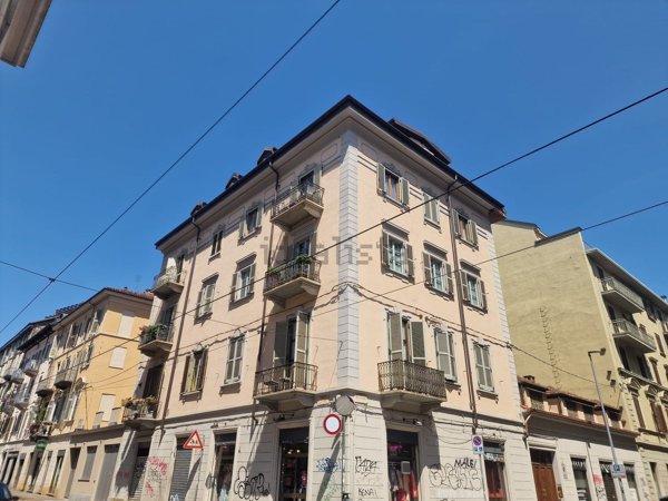 appartamento in vendita a Torino in zona San Salvario