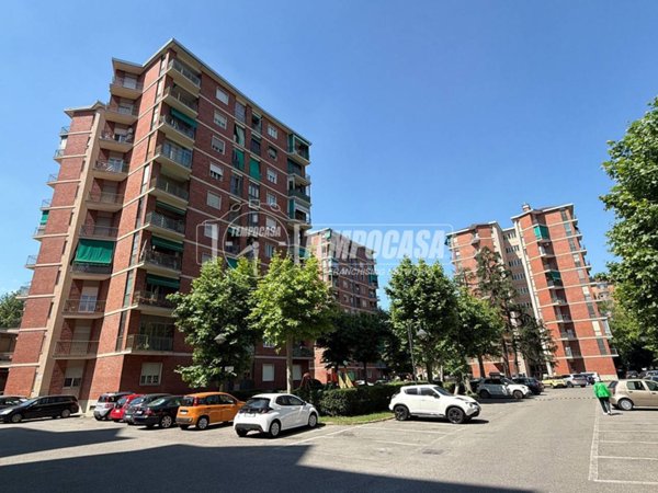 appartamento in vendita a Torino in zona Borgata Vittoria