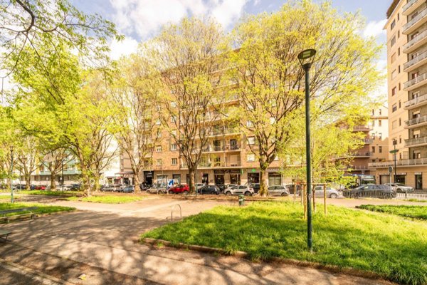 appartamento in vendita a Torino in zona Parella