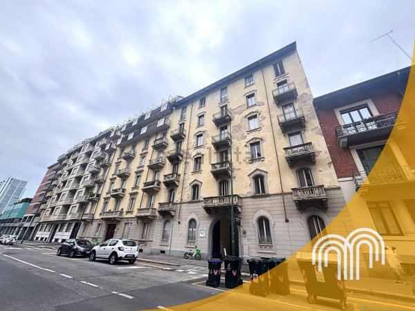appartamento in vendita a Torino in zona Cit Turin