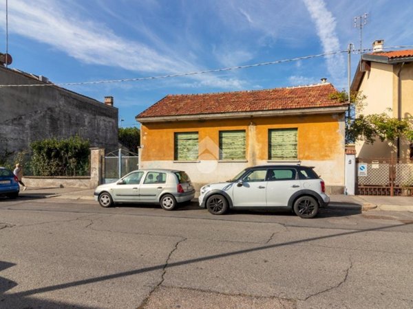 casa indipendente in vendita a Torino in zona Pozzo Strada