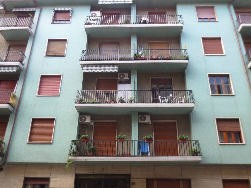 appartamento in vendita a Torino in zona Santa Rita