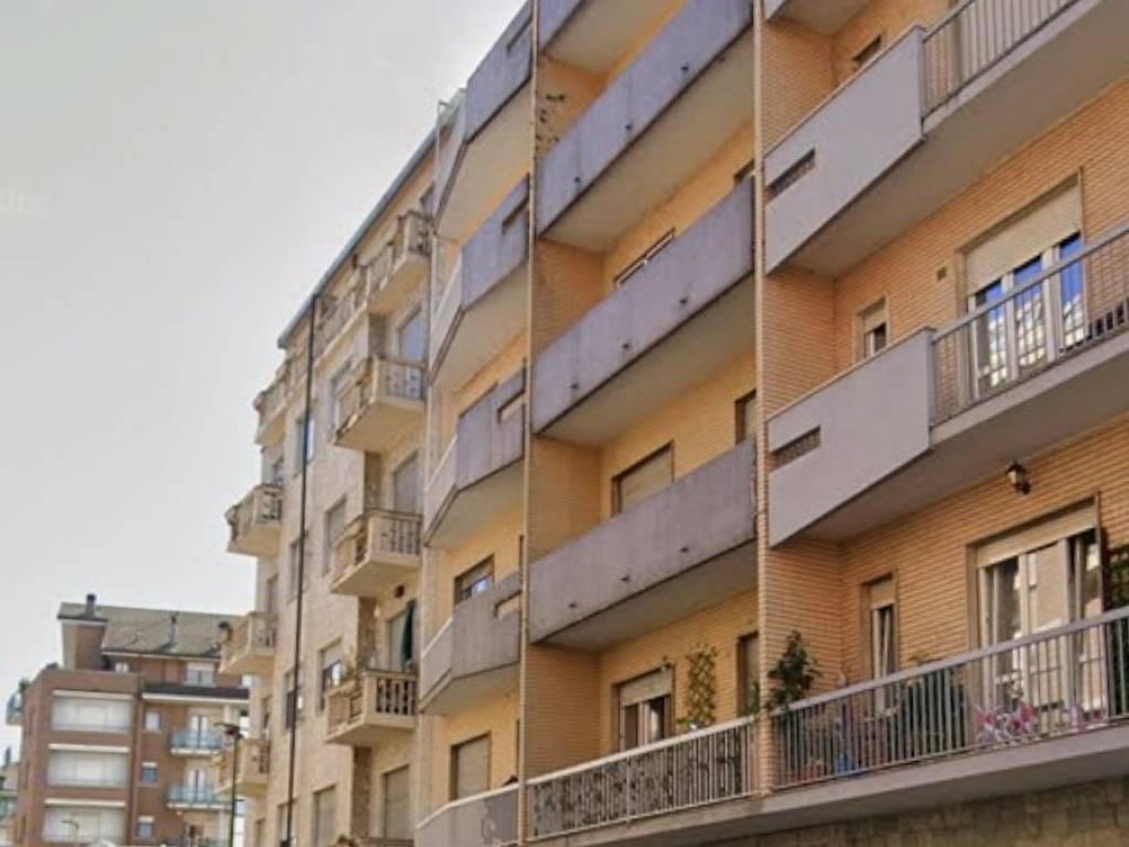 appartamento in vendita a Torino in zona Pozzo Strada