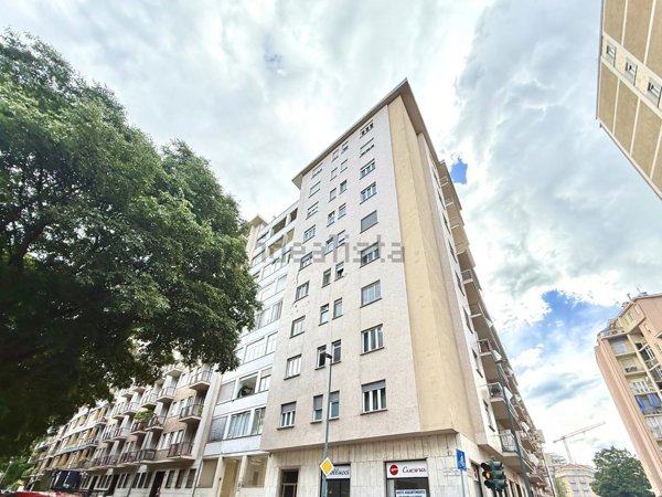 appartamento in vendita a Torino in zona Parella
