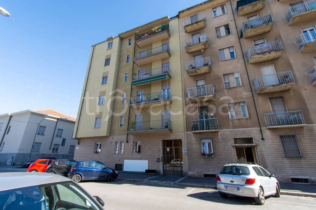 appartamento in vendita a Torino in zona Madonna di Campagna