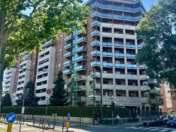 appartamento in vendita a Torino in zona Mirafiori Nord