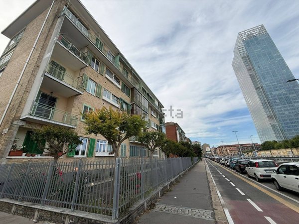 appartamento in vendita a Torino in zona Millefonti