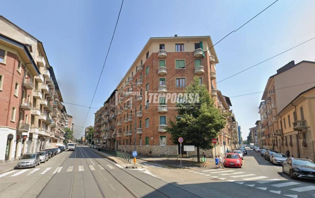 appartamento in vendita a Torino in zona Aurora