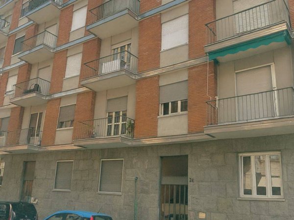 appartamento in vendita a Torino in zona Barca
