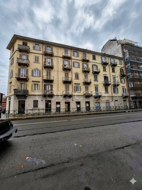 appartamento in vendita a Torino in zona Aurora