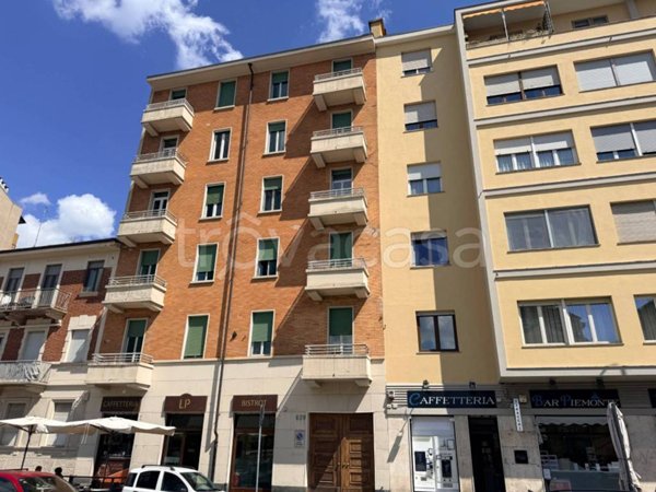 appartamento in vendita a Torino in zona Millefonti