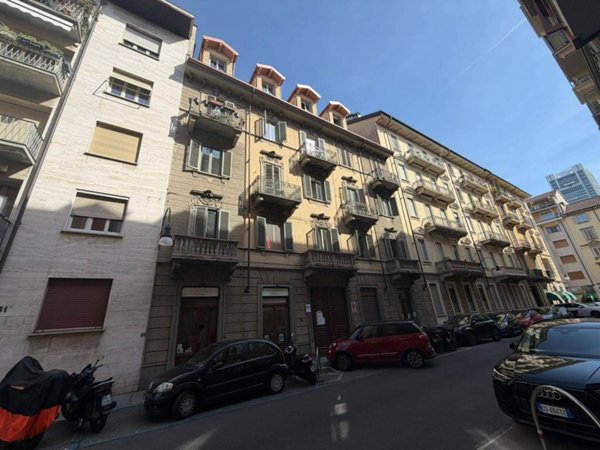 appartamento in vendita a Torino in zona Campidoglio