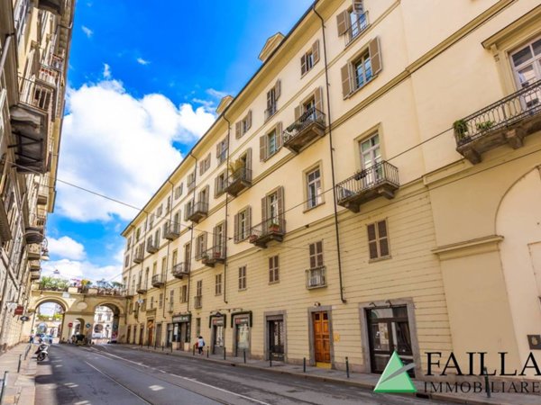 appartamento in vendita a Torino in zona Centro Storico
