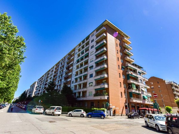 appartamento in vendita a Torino in zona Pozzo Strada