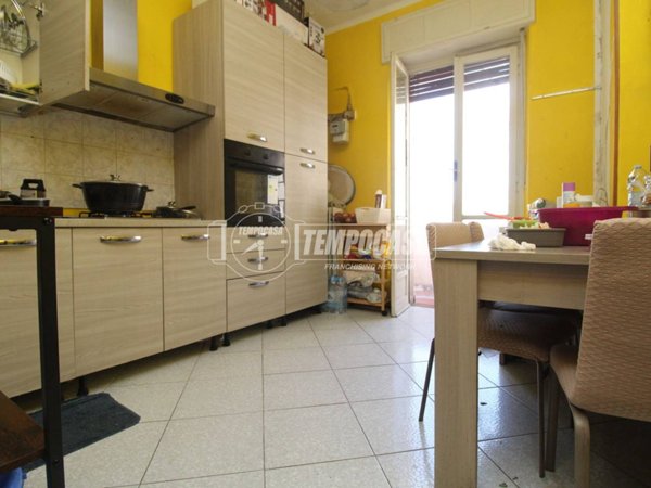 appartamento in vendita a Torino in zona Borgata Vittoria