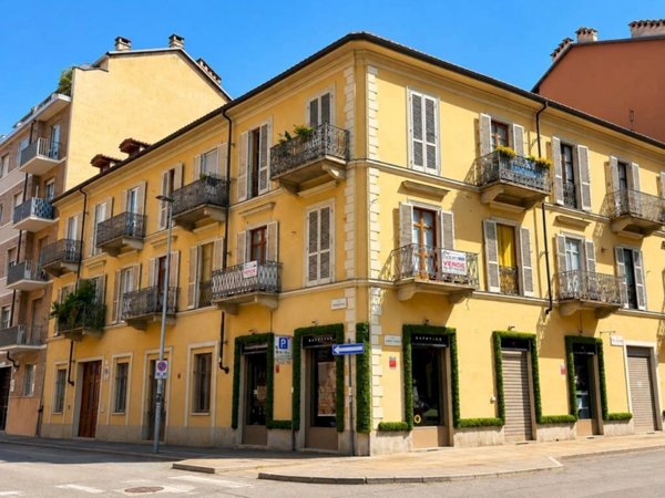 appartamento in vendita a Torino in zona San Salvario