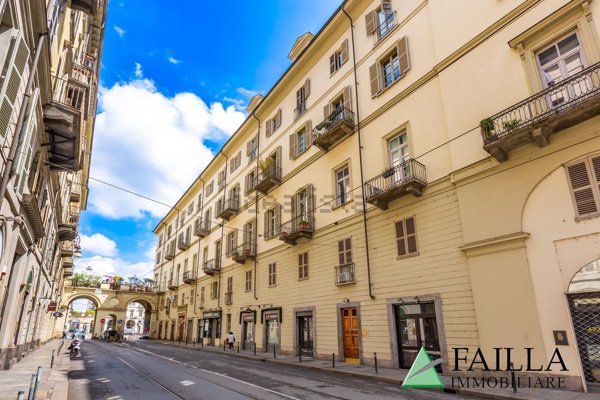 appartamento in vendita a Torino in zona Centro Storico
