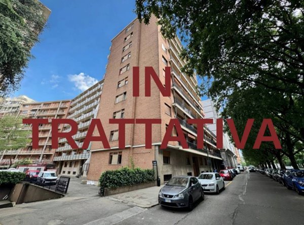 appartamento in vendita a Torino in zona Parella