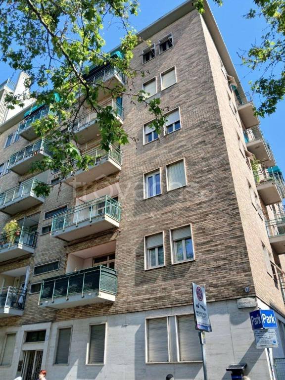 appartamento in vendita a Torino in zona San Salvario