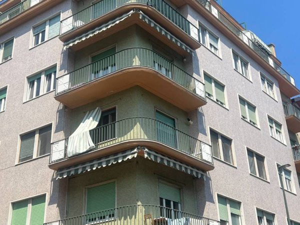 appartamento in vendita a Torino in zona Cenisia