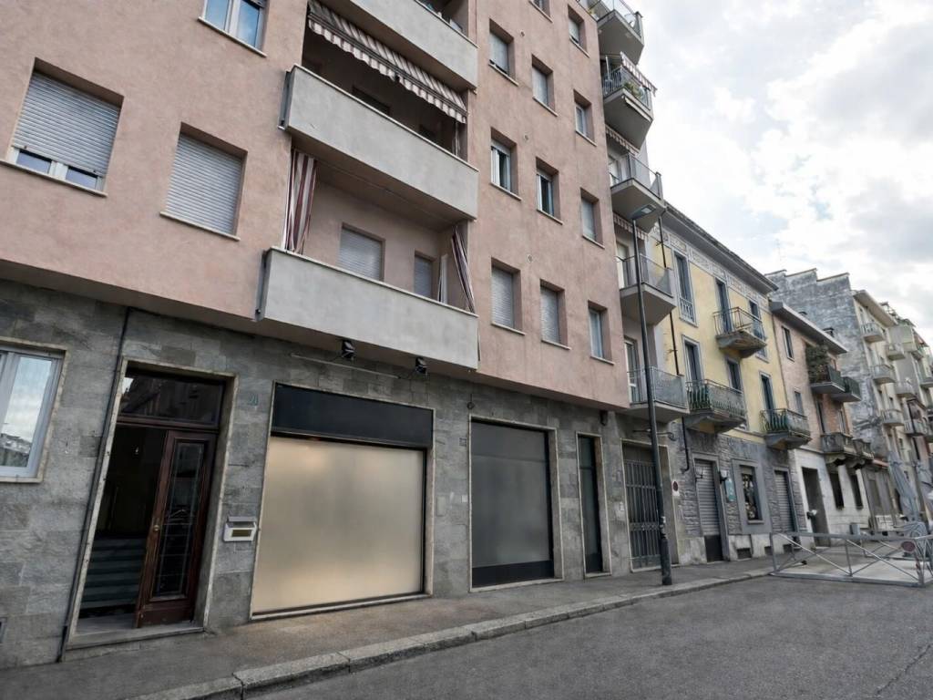 appartamento in vendita a Torino in zona Aurora