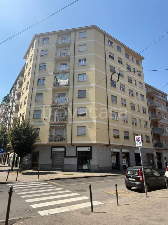 appartamento in vendita a Torino in zona Borgata Vittoria