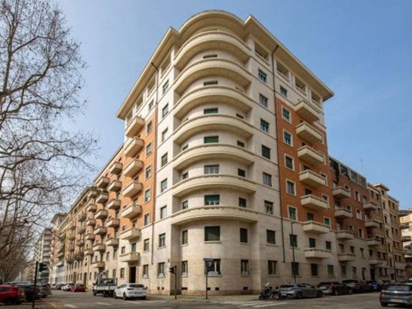 appartamento in vendita a Torino in zona Crocetta