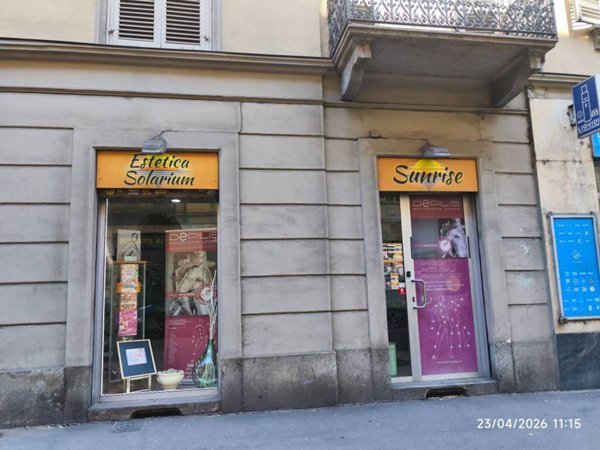negozio in vendita a Torino in zona Vanchiglia