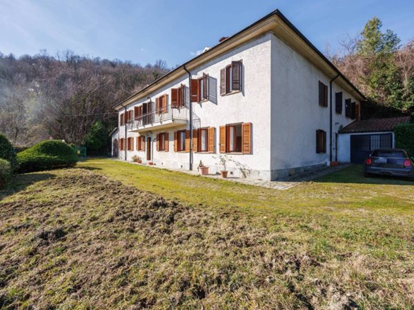 casa indipendente in vendita a Torino in zona Superga