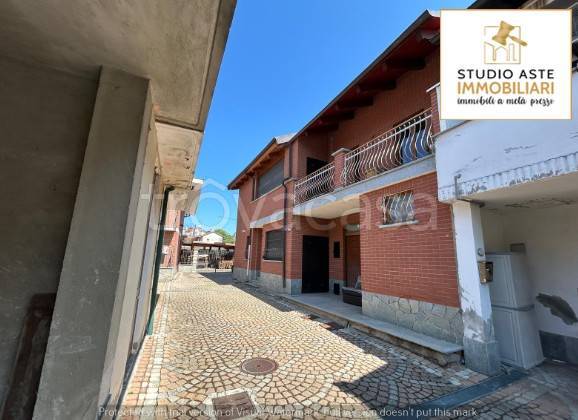 appartamento in vendita a Torino in zona Barca