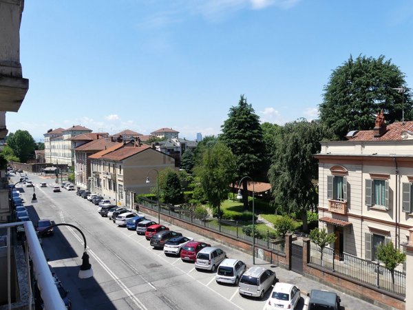 appartamento in vendita a Torino in zona Madonna del Pilone