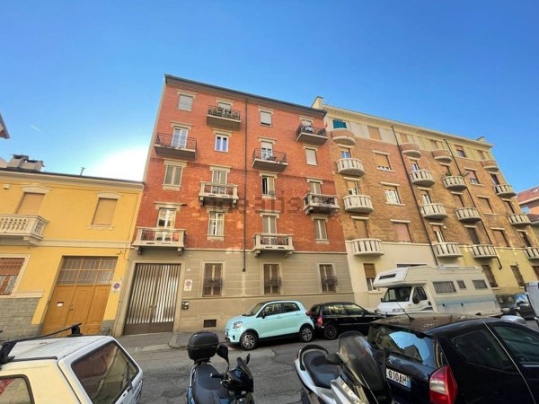 appartamento in vendita a Torino in zona Borgo San Paolo