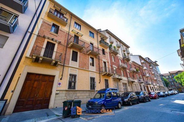 appartamento in vendita a Torino in zona Campidoglio