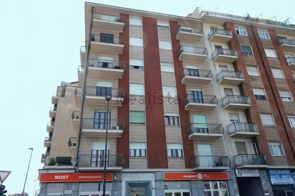 appartamento in vendita a Torino in zona Santa Rita