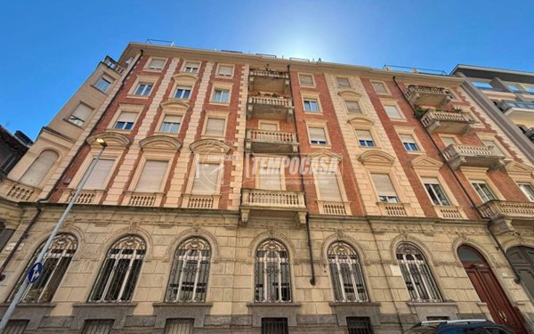 appartamento in vendita a Torino in zona San Salvario