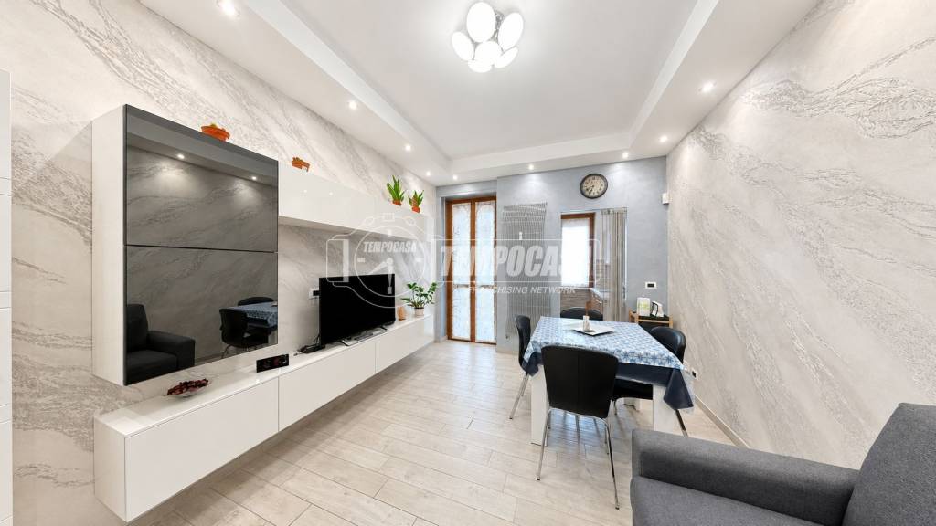 appartamento in vendita a Torino in zona Lucento